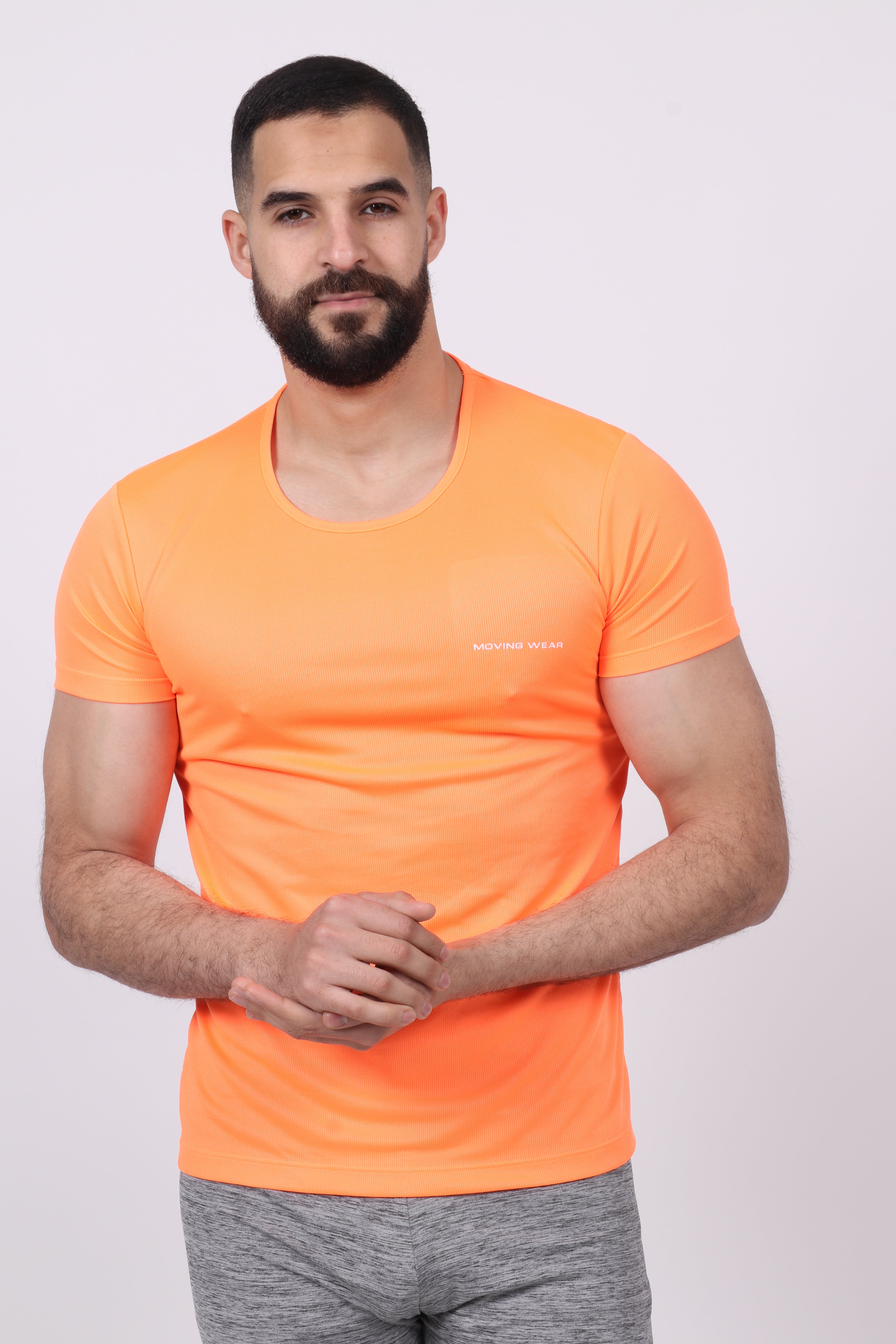Orange -t-shirt